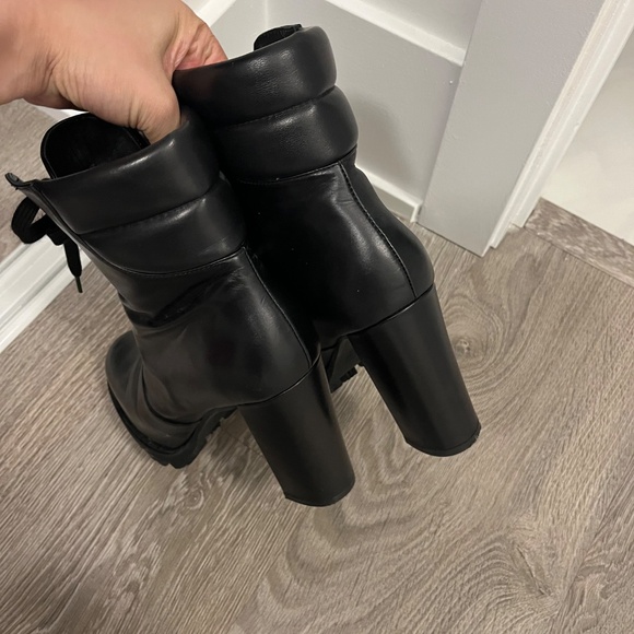 SW Heeled Combat boots - Picture 3 of 3